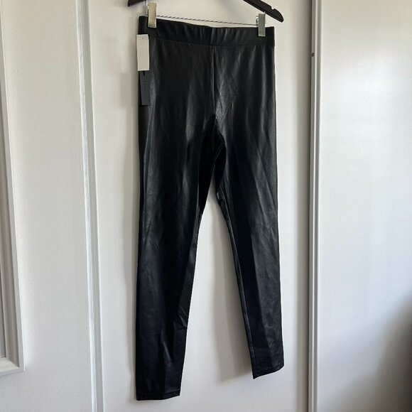 Ten by Babaton | Showcase Pant High-waisted Vegan Leather leggings - Picture 5 of 10
